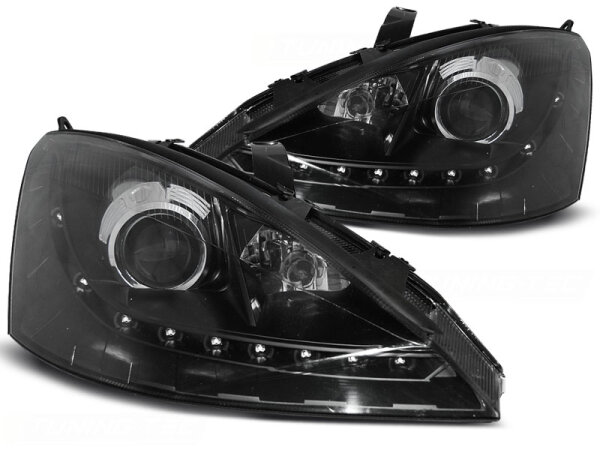Scheinwerfer Set mit Tagfahrlichtoptik Ford Focus BJ 10/98-10/01 Klar/Schwarz